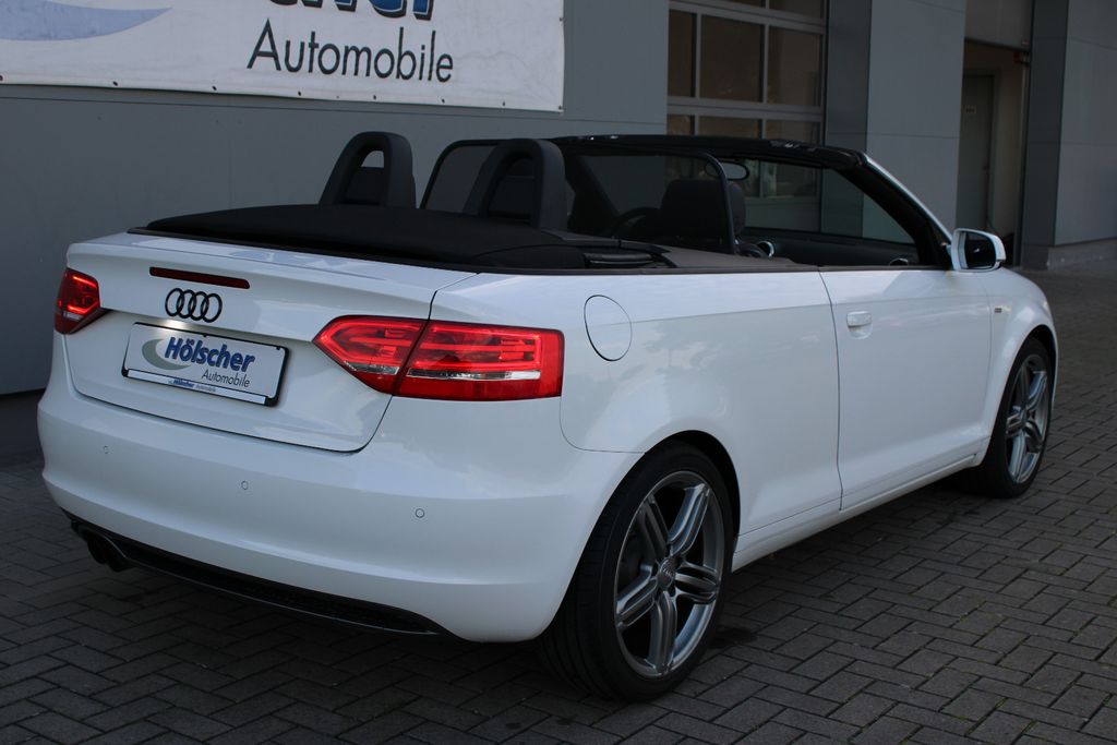 Audi A3 1.8,S line Cab,Navi,Leder,Xenon,Sitzh,Parks,,, Schaltgetriebe, aus dem Bestand von Hölscher Automobile Nordkirchen-Capelle — Ansicht 2