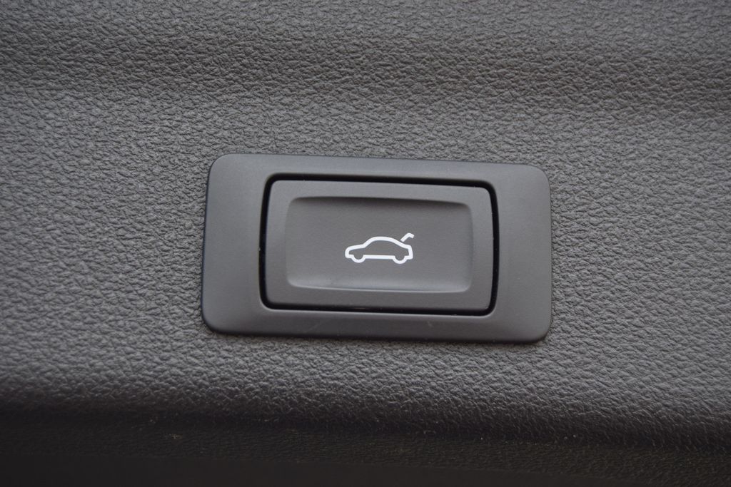 Audi A6 Avant 35 TDI design,Hybrid/Diesel,Vollausst,,, Automatik, aus dem Bestand von Hölscher Automobile Nordkirchen-Capelle — Ansicht 7
