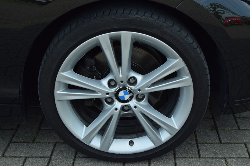 BMW 220i Cabrio Luxury Line!AUTOMATIK!, Automatik, aus dem Bestand von Hölscher Automobile Nordkirchen-Capelle — Ansicht 8