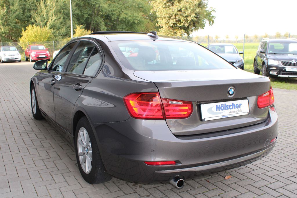 BMW 318d Modern Line!AUTOMATIK!Navi,Schiebed,Sitzh,,, Automatik, aus dem Bestand von Hölscher Automobile Nordkirchen-Capelle — Ansicht 4