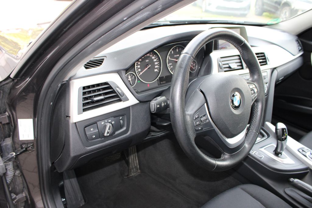 BMW 318d Modern Line!AUTOMATIK!Navi,Schiebed,Sitzh,,, Automatik, aus dem Bestand von Hölscher Automobile Nordkirchen-Capelle — Ansicht 10