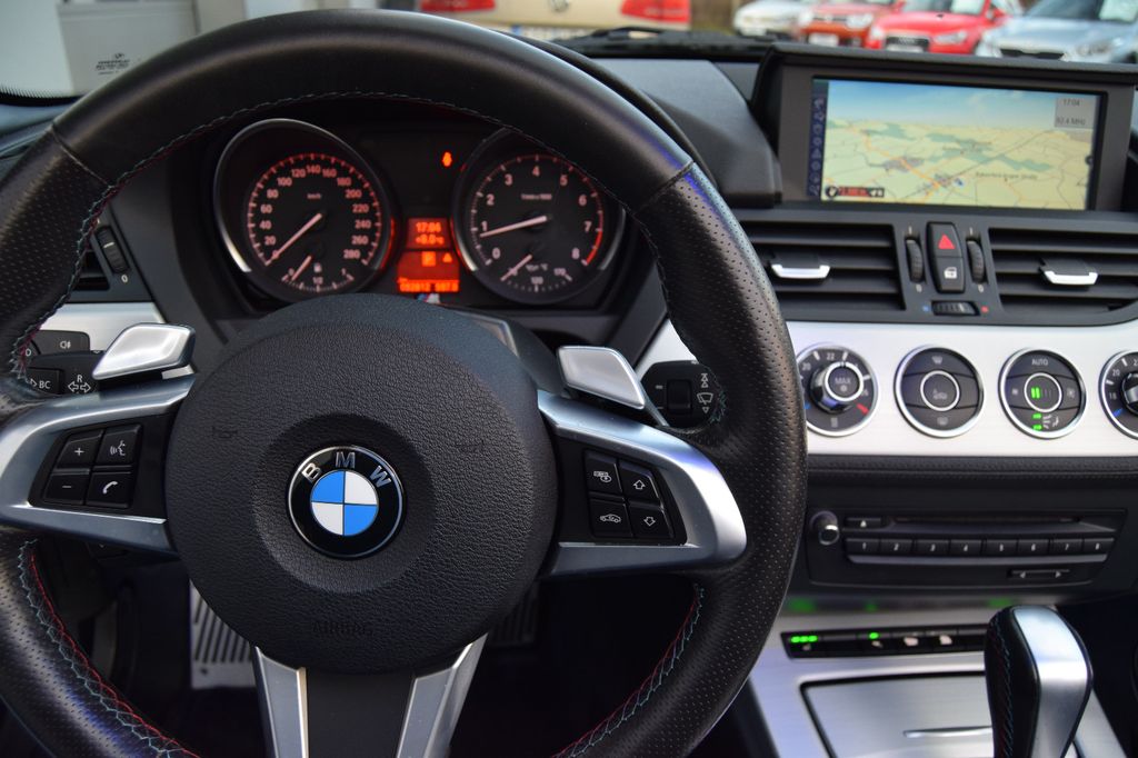 BMW Z4,M, sDrive23i!AUTOMATIK!Navi,Leder,Xenon,Sitzh, Automatik, aus dem Bestand von Hölscher Automobile Nordkirchen-Capelle — Ansicht 13