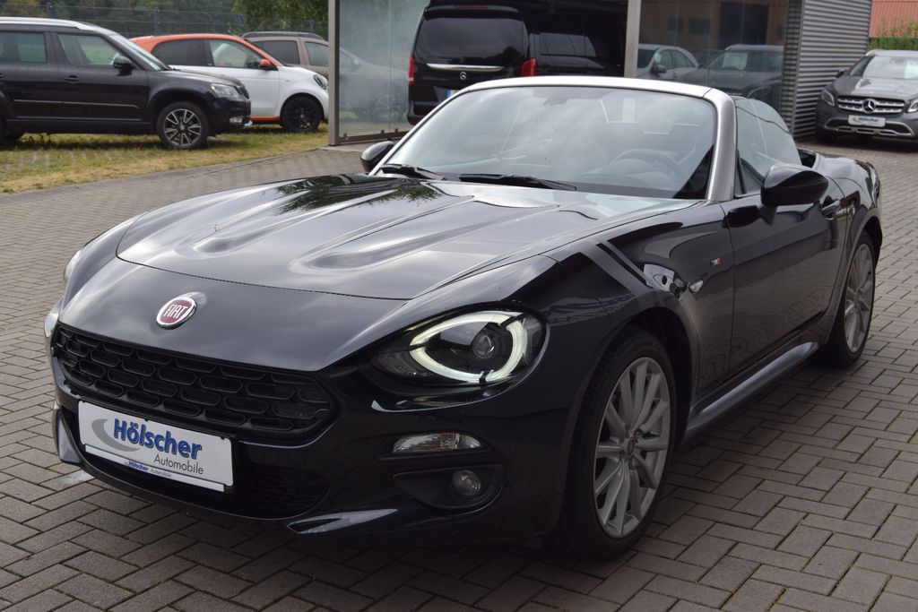 Fiat 124 Spider!!AUTOMATIK!!Navi,Leder,Xenon,Kam,,,,,, Automatik, aus dem Bestand von Hölscher Automobile Nordkirchen-Capelle — Ansicht 3