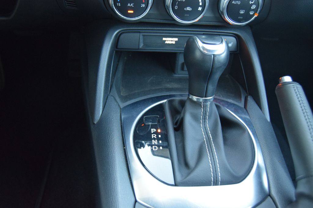 Fiat 124 Spider!AUTOMATIK!Navi,Leder,Xenon,,,,, Automatik, aus dem Bestand von Hölscher Automobile Nordkirchen-Capelle — Ansicht 13
