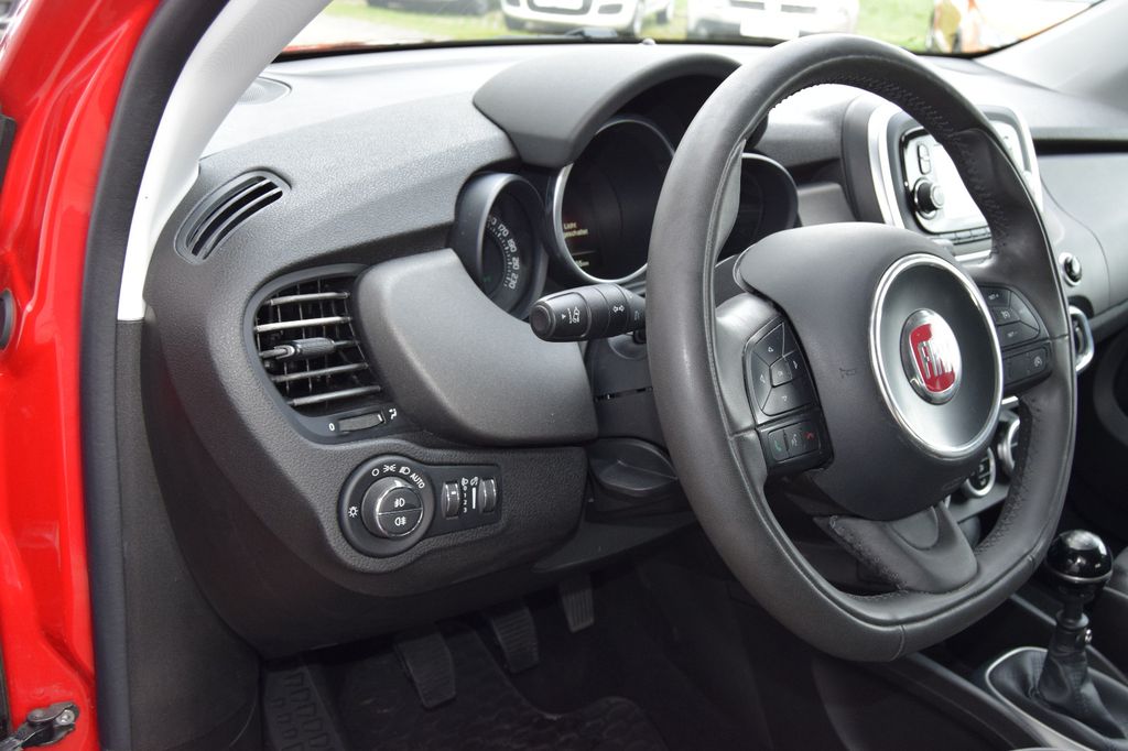 Fiat 500X Lounge,Navi,Leder,Sitz&Lenkradh,Klimaautom,, Schaltgetriebe, aus dem Bestand von Hölscher Automobile Nordkirchen-Capelle — Ansicht 9