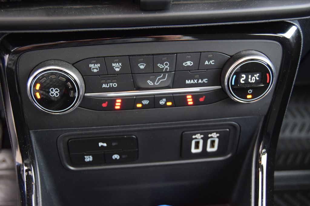 Ford EcoSport Titanium,AHK,Navi,Kam,Leder,Schiebed..., , aus dem Bestand von Hölscher Automobile Nordkirchen-Capelle — Ansicht 12