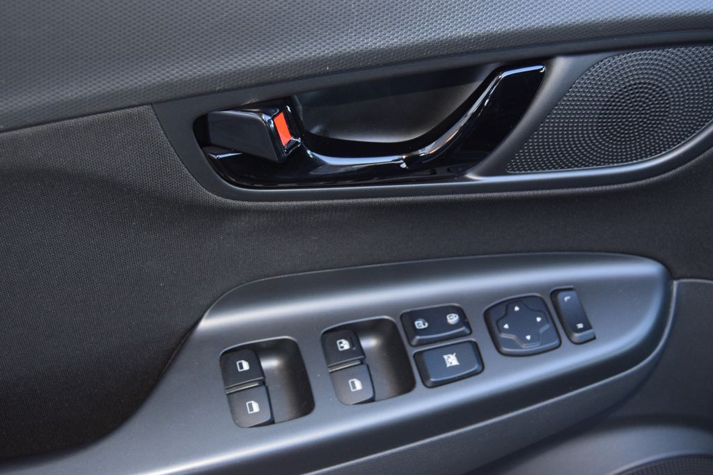 Hyundai Kona!AUTOMATIK! Hybrid,Navi,Kam,Sitz&Lenkradh,,,, Automatik, aus dem Bestand von Hölscher Automobile Nordkirchen-Capelle — Ansicht 8