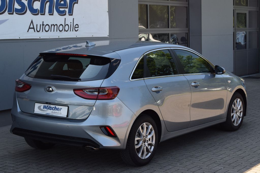 Kia cee'd / Ceed!AUTOM!Navi,Sitzh,Lenkradh,Kam,Parks, Automatik, aus dem Bestand von Hölscher Automobile Nordkirchen-Capelle — Ansicht 2