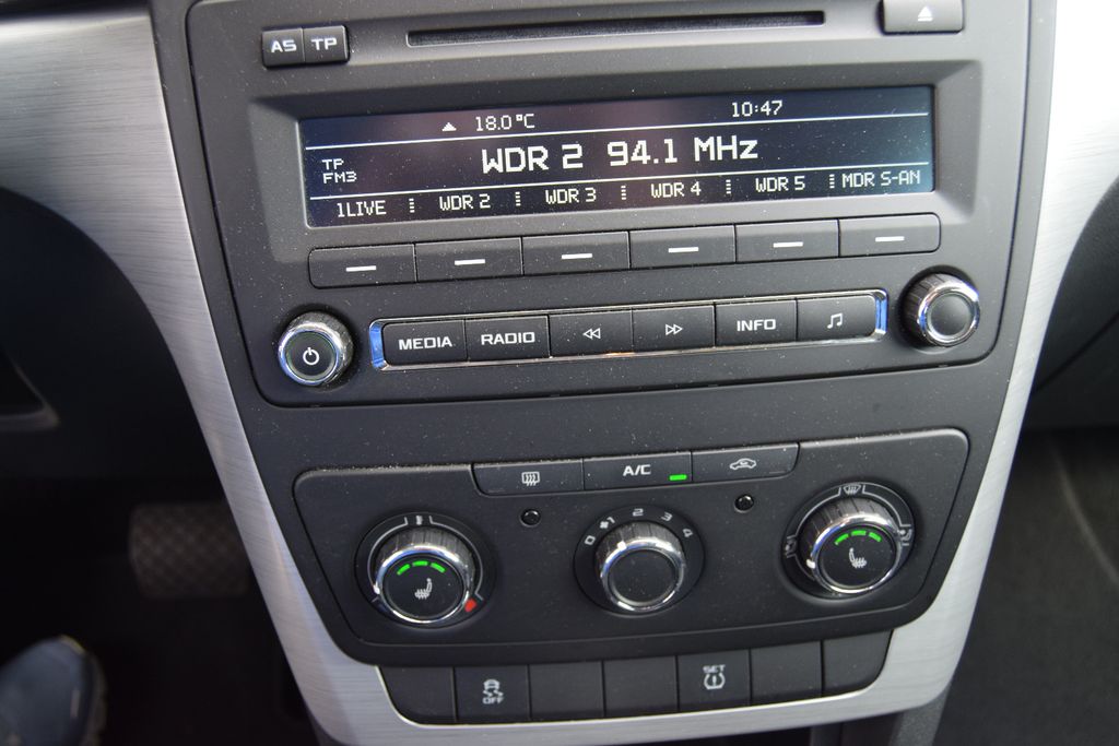 Škoda Yeti Ambition   !!!AUTOMATIK!!!, Automatik, aus dem Bestand von Hölscher Automobile Nordkirchen-Capelle — Ansicht 11