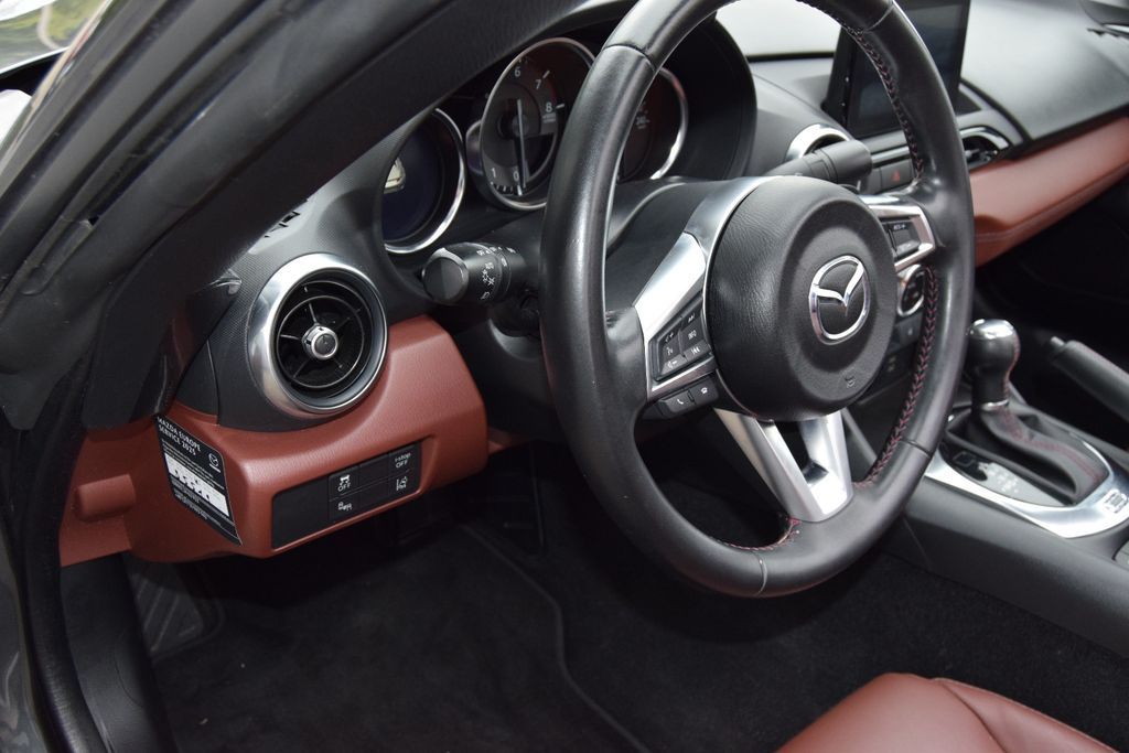 Mazda MX-5 RF!AUTOMATIK! Sports-Line,Navi,Leder,LED,,,, Automatik, aus dem Bestand von Hölscher Automobile Nordkirchen-Capelle — Ansicht 12