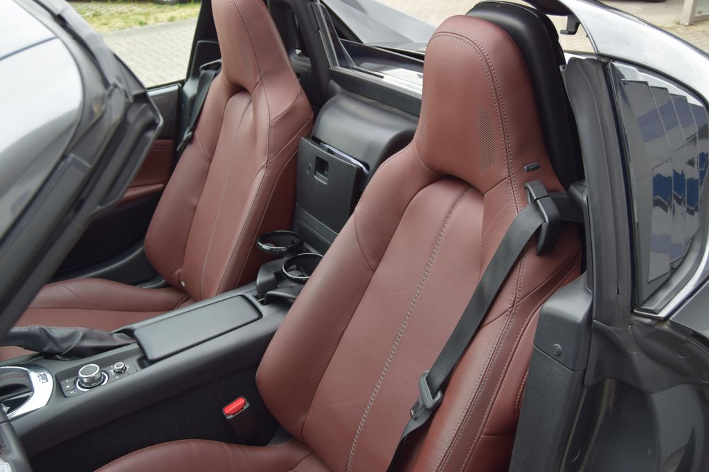 Mazda MX-5 RF!AUTOMATIK! Sports-Line,Navi,Leder,LED,,,, Automatik, aus dem Bestand von Hölscher Automobile Nordkirchen-Capelle — Ansicht 13