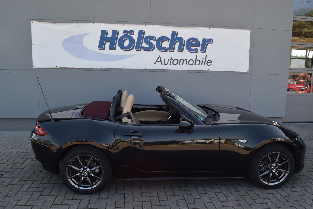 Mazda MX-5 Sakura,Navi,Leder,LED,Parks,Sitzh,,,,, Schaltgetriebe, aus dem Bestand von Hölscher Automobile Nordkirchen-Capelle — Ansicht 5