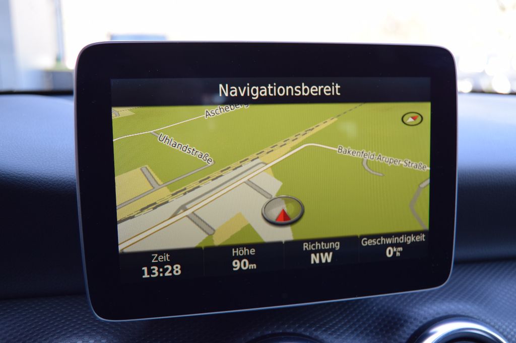 MERCEDES-BENZ A 180 !AUTOM!Navi,Leder,Sitzh,Parks,V&H,Allwett,, Automatik, aus dem Bestand von Hölscher Automobile Nordkirchen-Capelle — Ansicht 10