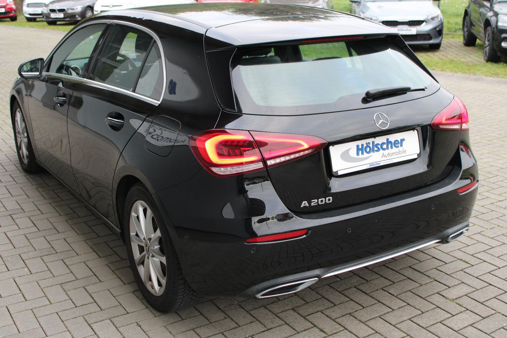 MERCEDES-BENZ A 200!AUTOMATIK!Navi,Kam,Leder,LED,Siztzh,Parks,, Automatik, aus dem Bestand von Hölscher Automobile Nordkirchen-Capelle — Ansicht 4