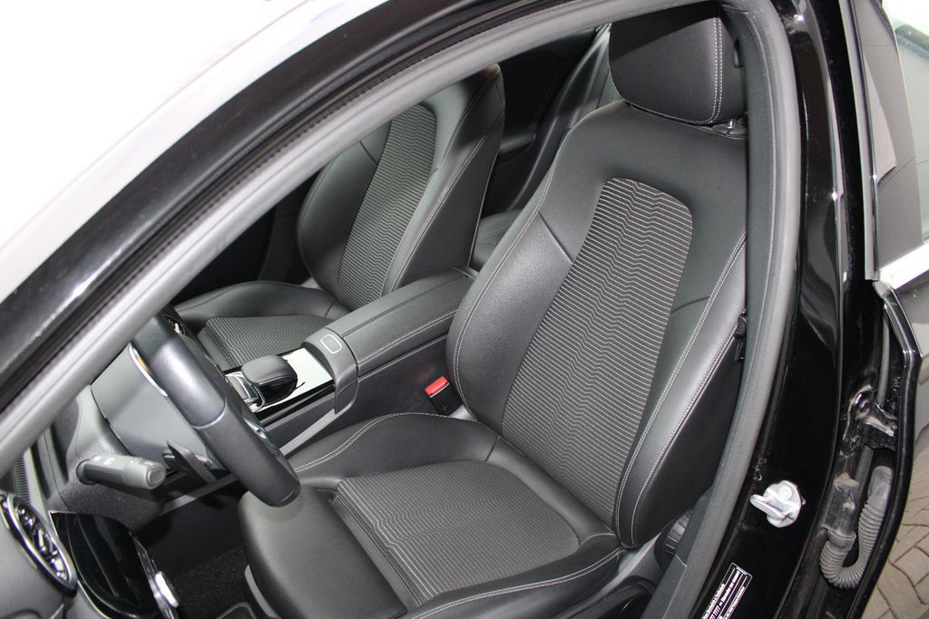 MERCEDES-BENZ A 200!AUTOMATIK!Navi,Kam,Leder,LED,Siztzh,Parks,, Automatik, aus dem Bestand von Hölscher Automobile Nordkirchen-Capelle — Ansicht 10