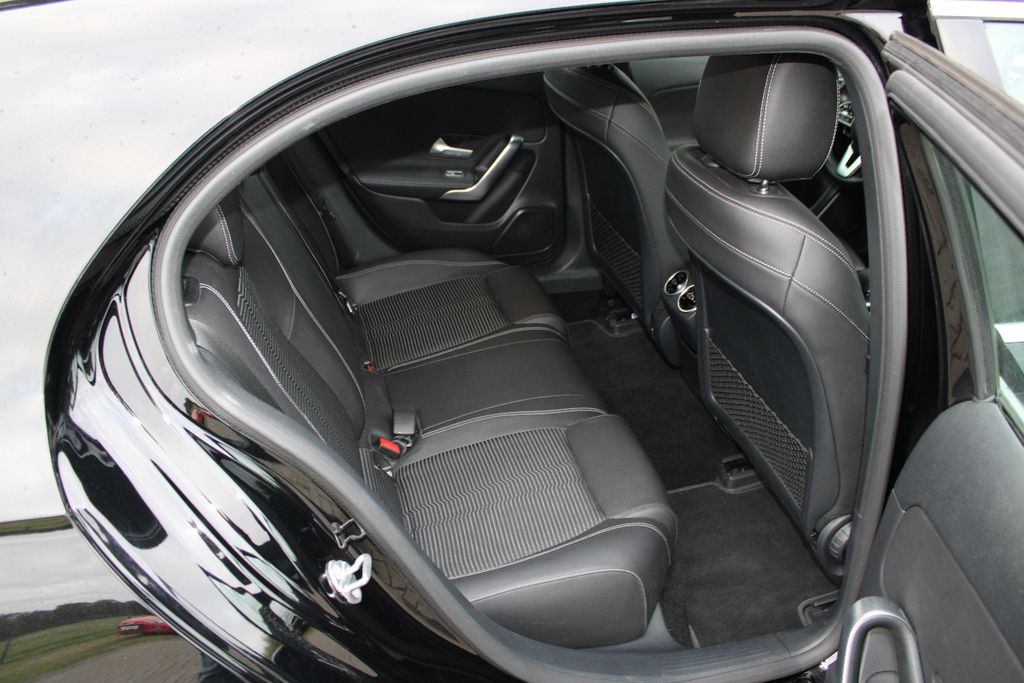 MERCEDES-BENZ A 200!AUTOMATIK!Navi,Kam,Leder,LED,Siztzh,Parks,, Automatik, aus dem Bestand von Hölscher Automobile Nordkirchen-Capelle — Ansicht 15