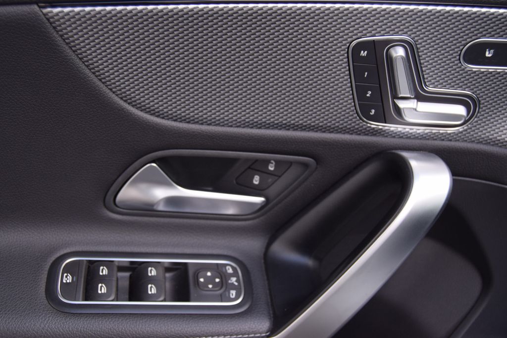 MERCEDES-BENZ A 220 Progressive!AUTOMATIK!Navi,Standh,Leder..., Automatik, aus dem Bestand von Hölscher Automobile Nordkirchen-Capelle — Ansicht 8