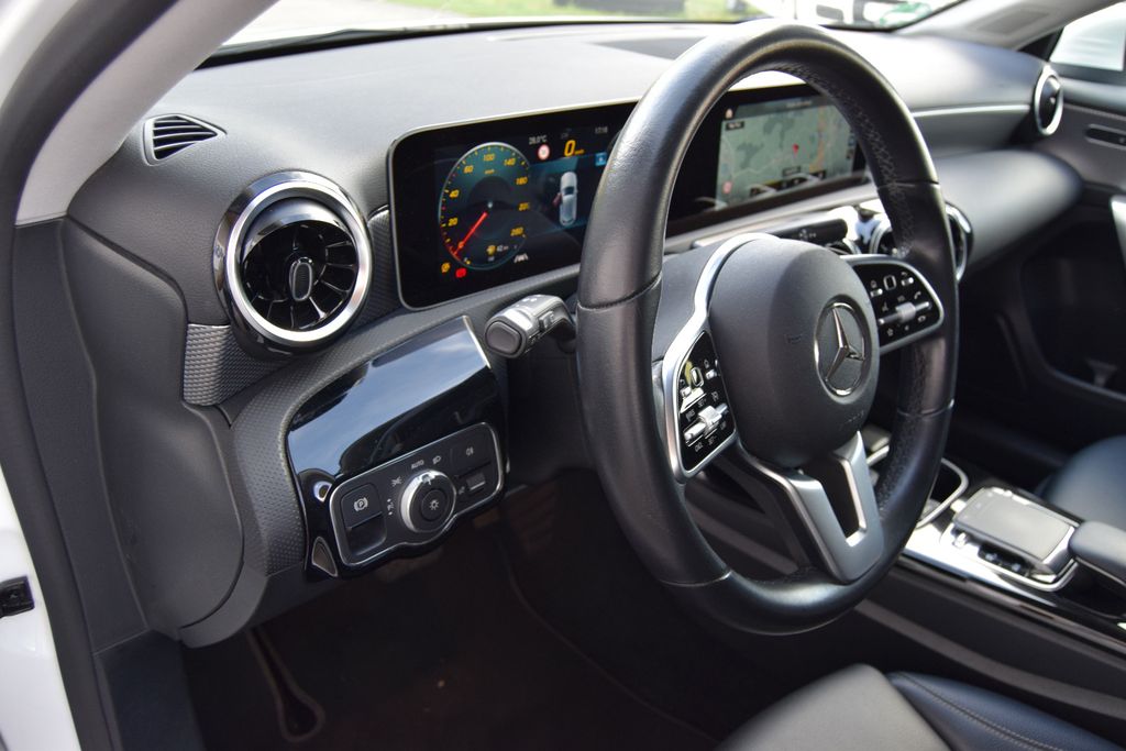MERCEDES-BENZ A 220 Progressive!AUTOMATIK!Navi,Standh,Leder..., Automatik, aus dem Bestand von Hölscher Automobile Nordkirchen-Capelle — Ansicht 10