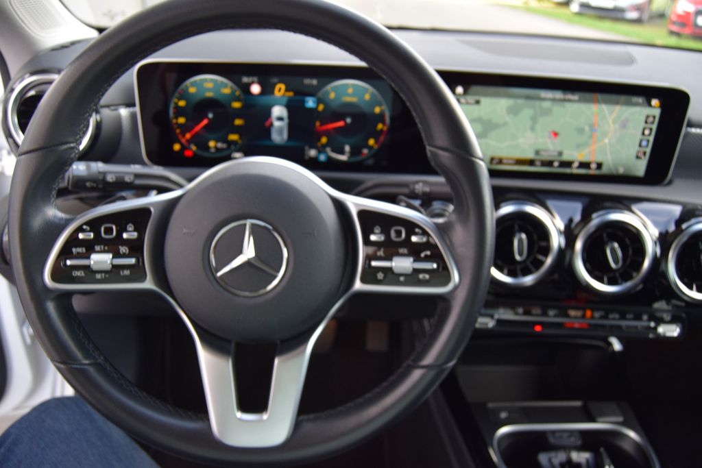 MERCEDES-BENZ A 220 Progressive!AUTOMATIK!Navi,Standh,Leder..., Automatik, aus dem Bestand von Hölscher Automobile Nordkirchen-Capelle — Ansicht 12