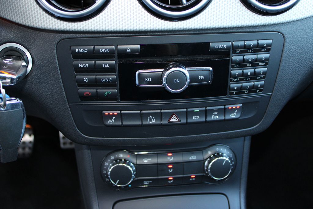 MERCEDES-BENZ B 200!AUTOMATIK!NAVI;LEDER;PARKS;V&H,SITZH;, Schaltgetriebe, aus dem Bestand von Hölscher Automobile Nordkirchen-Capelle — Ansicht 11