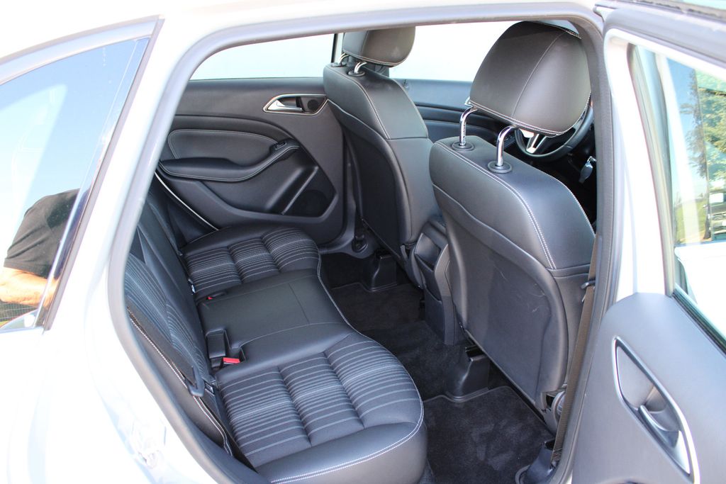 MERCEDES-BENZ B 200!AUTOMATIK!NAVI;LEDER;PARKS;V&H,SITZH;, Schaltgetriebe, aus dem Bestand von Hölscher Automobile Nordkirchen-Capelle — Ansicht 14