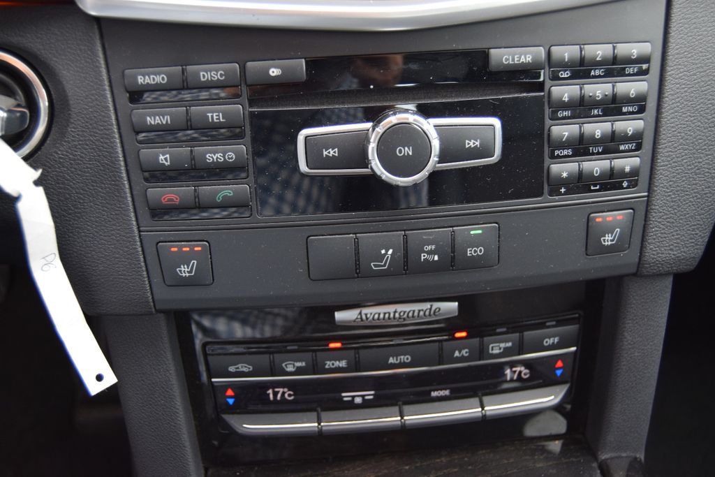 MERCEDES-BENZ E 200 Limousine !AUTOMATIK!Navi, Leder,Xenon,,,,, Automatik, aus dem Bestand von Hölscher Automobile Nordkirchen-Capelle — Ansicht 11