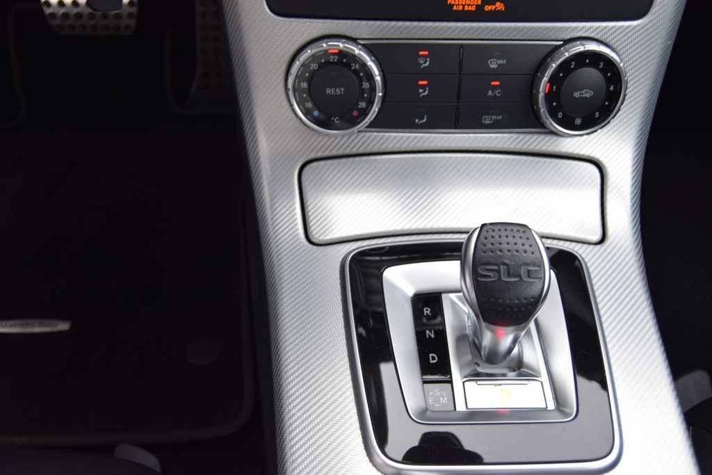 MERCEDES-BENZ SLC 180!AUTOMATIK!Navi,Xenon,Panorama,Leder,, Automatik, aus dem Bestand von Hölscher Automobile Nordkirchen-Capelle — Ansicht 15