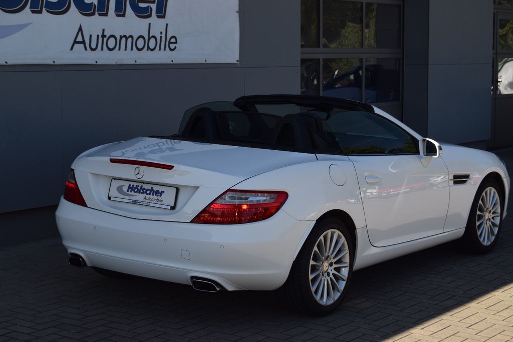 MERCEDES-BENZ SLK 200 !AUTOMAIK! Edition;Navi,Leder,Xenon,,,,, Automatik, aus dem Bestand von Hölscher Automobile Nordkirchen-Capelle — Ansicht 2