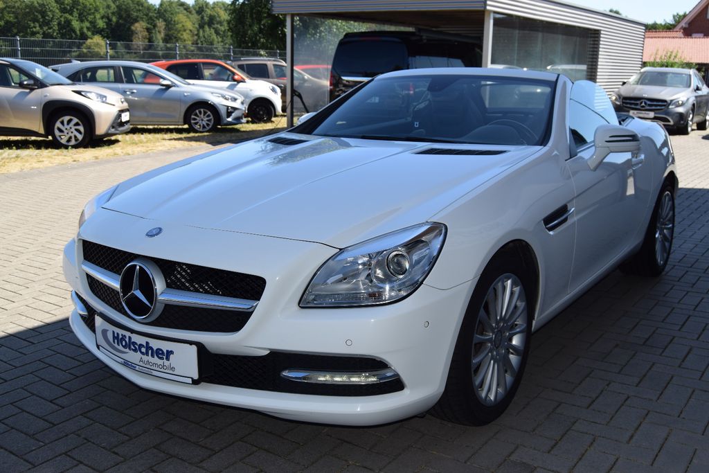 MERCEDES-BENZ SLK 200 !AUTOMAIK! Edition;Navi,Leder,Xenon,,,,, Automatik, aus dem Bestand von Hölscher Automobile Nordkirchen-Capelle — Ansicht 3