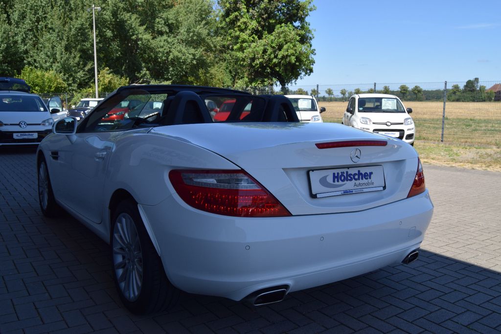 MERCEDES-BENZ SLK 200 !AUTOMAIK! Edition;Navi,Leder,Xenon,,,,, Automatik, aus dem Bestand von Hölscher Automobile Nordkirchen-Capelle — Ansicht 4