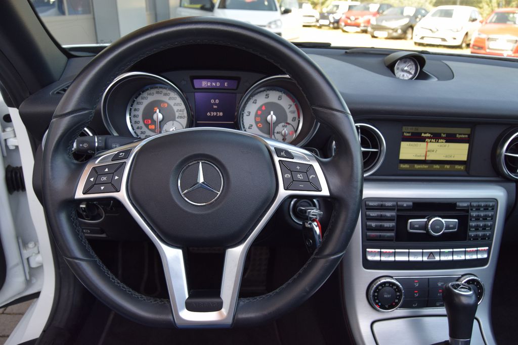 MERCEDES-BENZ SLK 200 !AUTOMAIK! Edition;Navi,Leder,Xenon,,,,, Automatik, aus dem Bestand von Hölscher Automobile Nordkirchen-Capelle — Ansicht 14