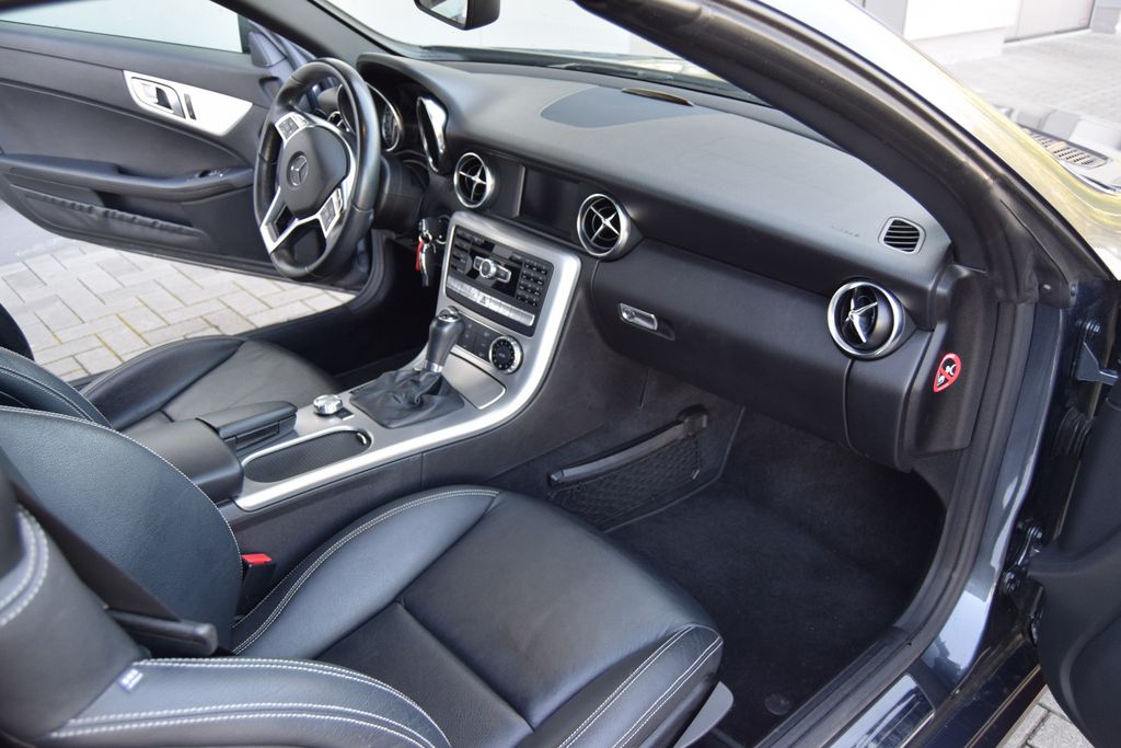 MERCEDES-BENZ SLK 200!AUTOMATIK! Edition 1,Navi,Leder,Kopfh,,,, Automatik, aus dem Bestand von Hölscher Automobile Nordkirchen-Capelle — Ansicht 14
