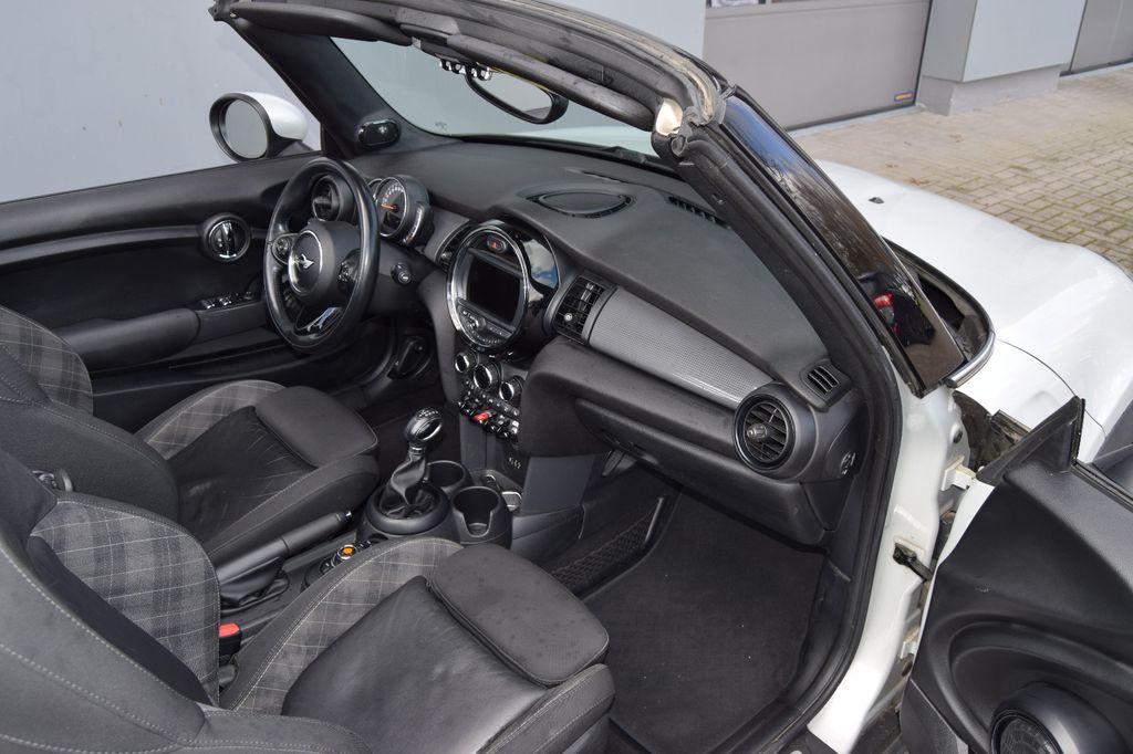 MINI COOPER Cabrio!AUTOMATIK!Navi,Leder,Xenon,,,,,,,,, Automatik, aus dem Bestand von Hölscher Automobile Nordkirchen-Capelle — Ansicht 14