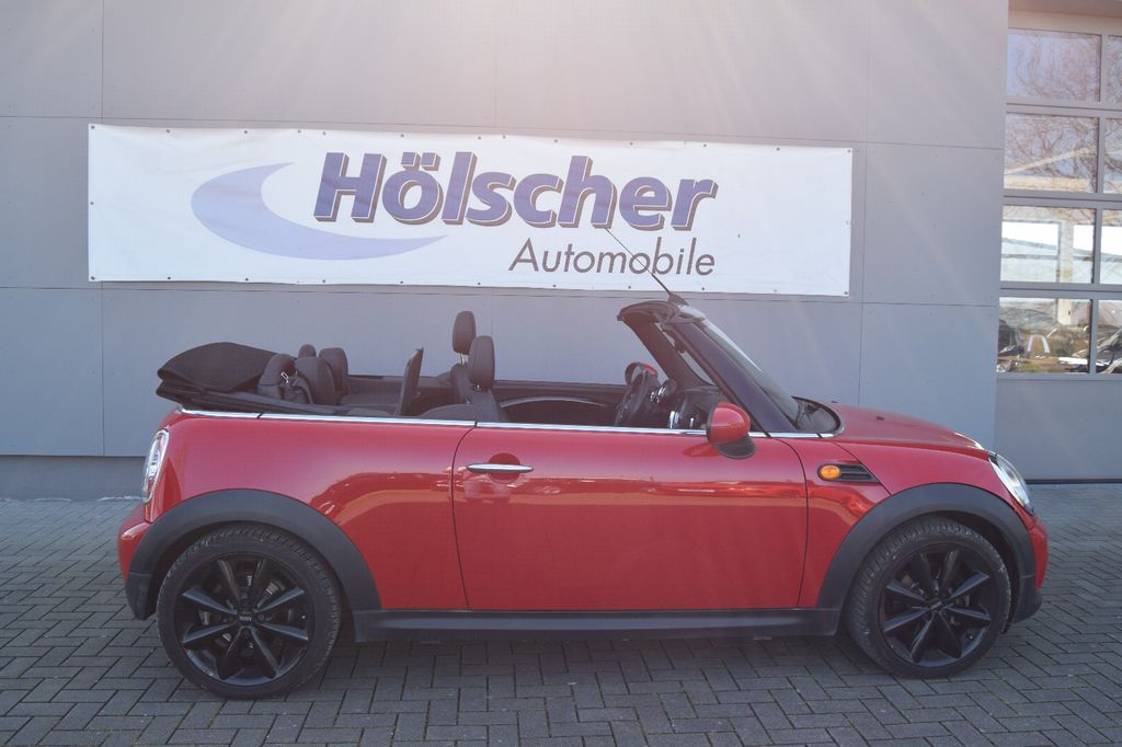 MINI Cooper Cabrio,Leder,Parks,Sitzh,LM,Felg,Allwett,, Schaltgetriebe, aus dem Bestand von Hölscher Automobile Nordkirchen-Capelle — Ansicht 5