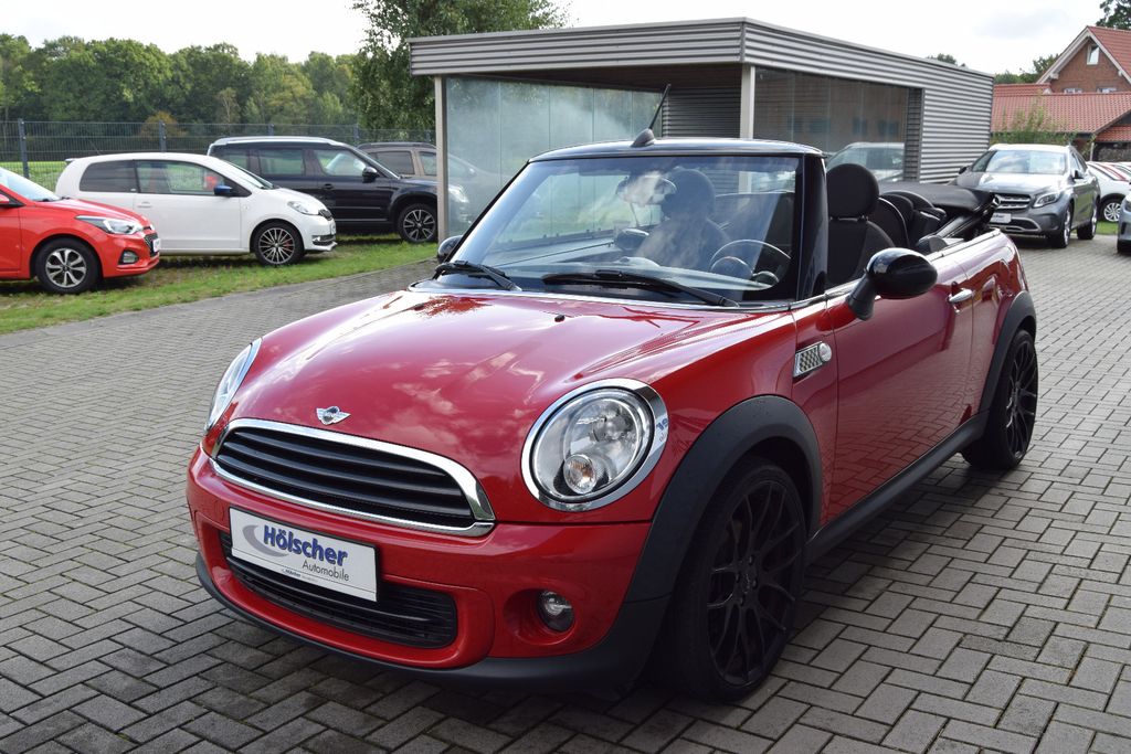 MINI One Cabrio Highgate, Schaltgetriebe, aus dem Bestand von Hölscher Automobile Nordkirchen-Capelle — Ansicht 3