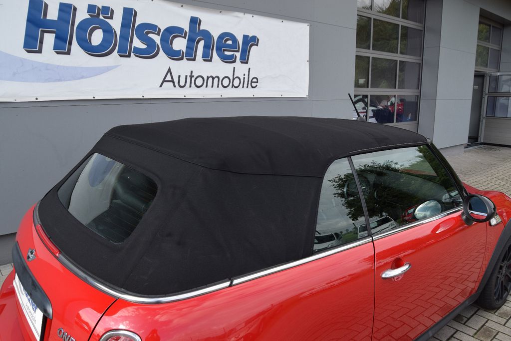 MINI One Cabrio Highgate, Schaltgetriebe, aus dem Bestand von Hölscher Automobile Nordkirchen-Capelle — Ansicht 6