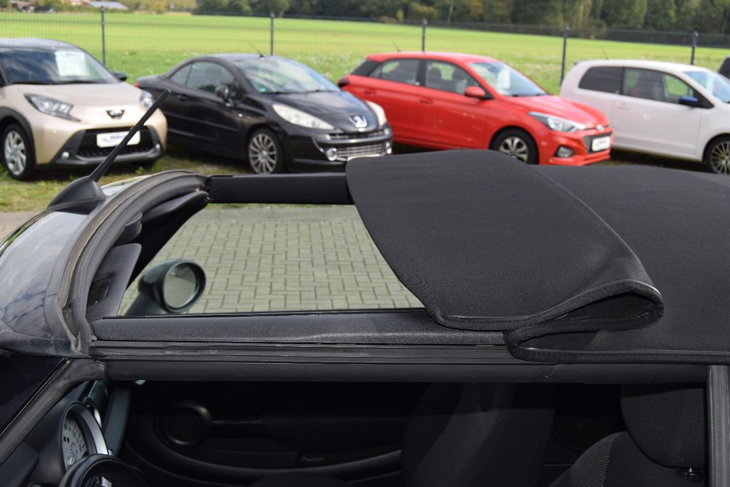 MINI One Cabrio Highgate, Schaltgetriebe, aus dem Bestand von Hölscher Automobile Nordkirchen-Capelle — Ansicht 7