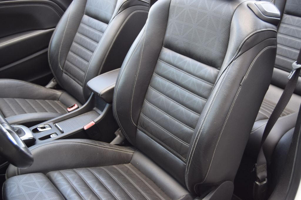 Opel Cascada, INNOVATION,Navi,Leder,Xenon Sitzlüftung, Schaltgetriebe, aus dem Bestand von Hölscher Automobile Nordkirchen-Capelle — Ansicht 9
