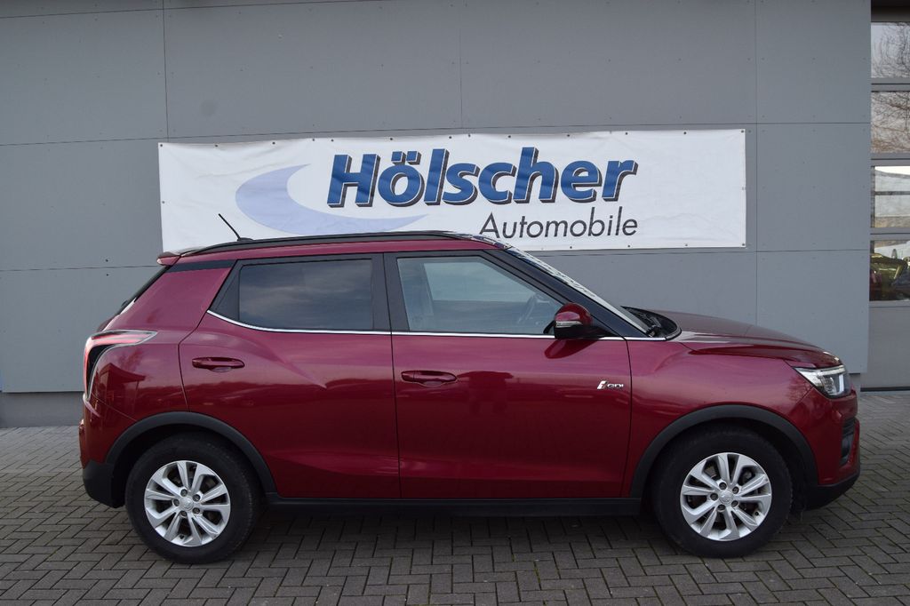 SsangYong Tivoli !AUTOM! 2WD,Navi,Kam,Sitzh,Allwetterr,,,,, Automatik, aus dem Bestand von Hölscher Automobile Nordkirchen-Capelle — Ansicht 5