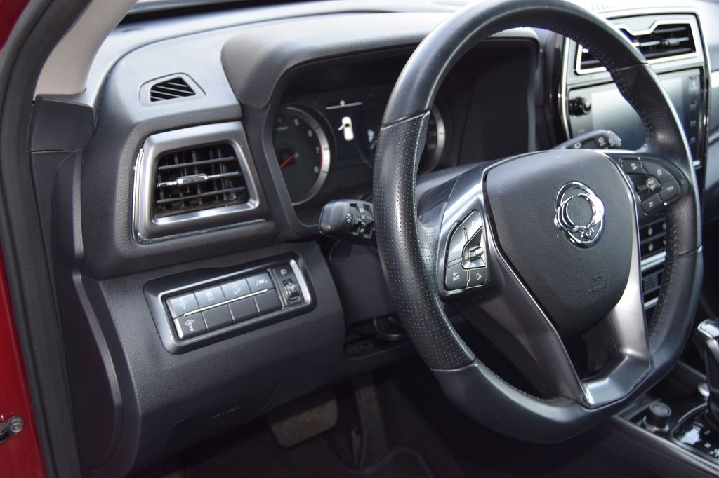 SsangYong Tivoli !AUTOM! 2WD,Navi,Kam,Sitzh,Allwetterr,,,,, Automatik, aus dem Bestand von Hölscher Automobile Nordkirchen-Capelle — Ansicht 9