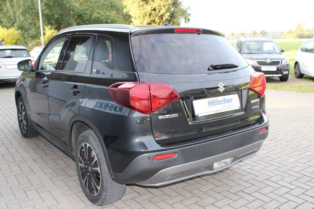 SUZUKI Vitara 1.4 Mild-Hybrid Comfort+ 4x4!AUTOMATIK!, Automatik, aus dem Bestand von Hölscher Automobile Nordkirchen-Capelle — Ansicht 2
