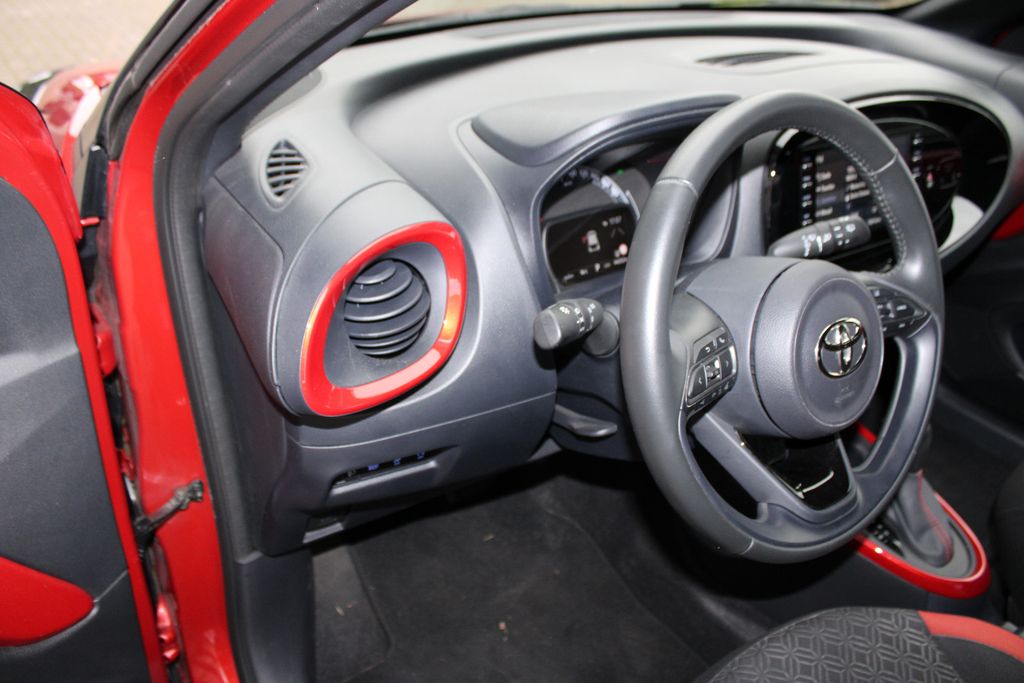 Toyota Aygo (X) 1.0-l-VVT-i Pulse S-CVT, Automatik, aus dem Bestand von Hölscher Automobile Nordkirchen-Capelle — Ansicht 7