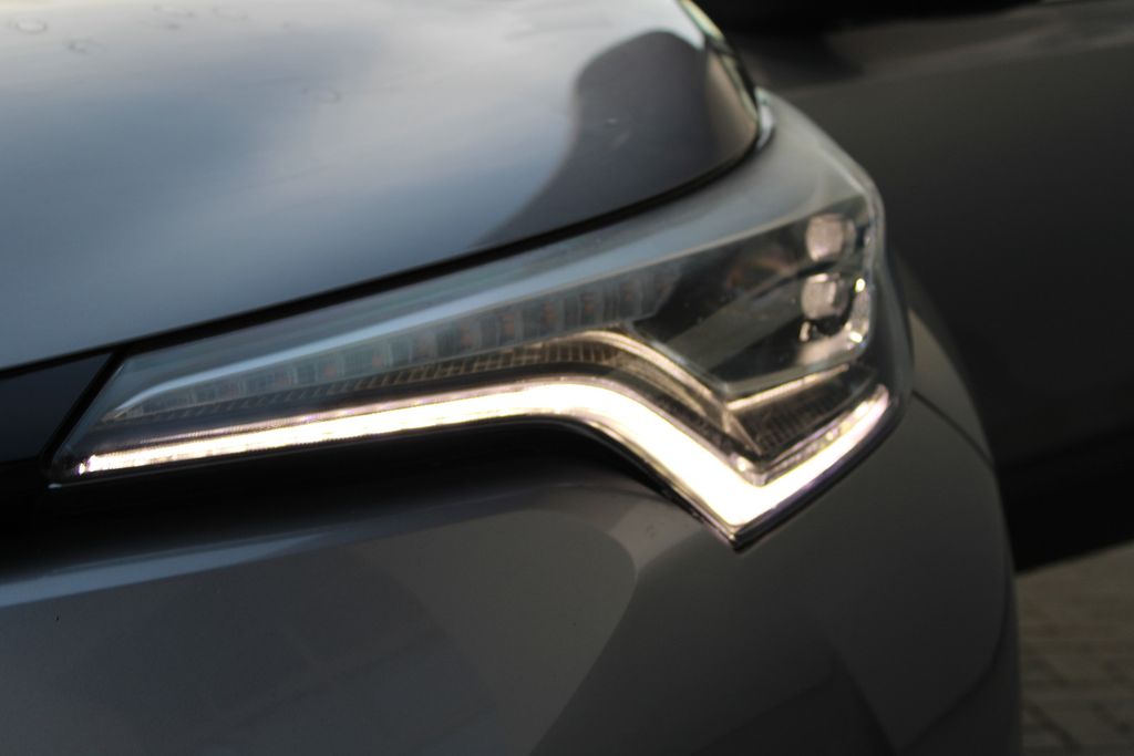 Toyota C-HR Hybrid Style,Navi,LED,Kam,Sitz&Lenkradh,Led, Automatik, aus dem Bestand von Hölscher Automobile Nordkirchen-Capelle — Ansicht 5
