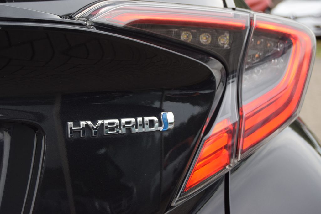 Toyota C-HR Hybrid Style,Navi,LED,Kam,Sitz&Lenkradh,,,,, Automatik, aus dem Bestand von Hölscher Automobile Nordkirchen-Capelle — Ansicht 9