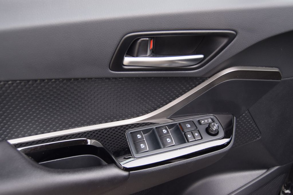 Toyota C-HR Hybrid Style,Navi,LED,Kam,Sitz&Lenkradh,,,,, Automatik, aus dem Bestand von Hölscher Automobile Nordkirchen-Capelle — Ansicht 10