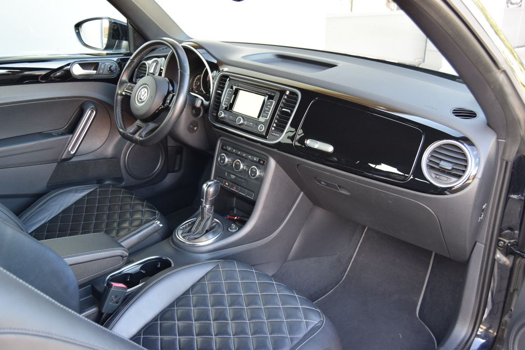 Volkswagen Beetle Cab, Exclusive Sport!AUTOMATIK!Navi,Leder, Automatik, aus dem Bestand von Hölscher Automobile Nordkirchen-Capelle — Ansicht 14