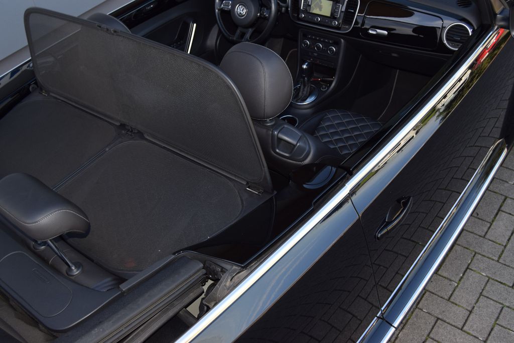 Volkswagen Beetle Cab, Exclusive Sport!AUTOMATIK!Navi,Leder, Automatik, aus dem Bestand von Hölscher Automobile Nordkirchen-Capelle — Ansicht 15