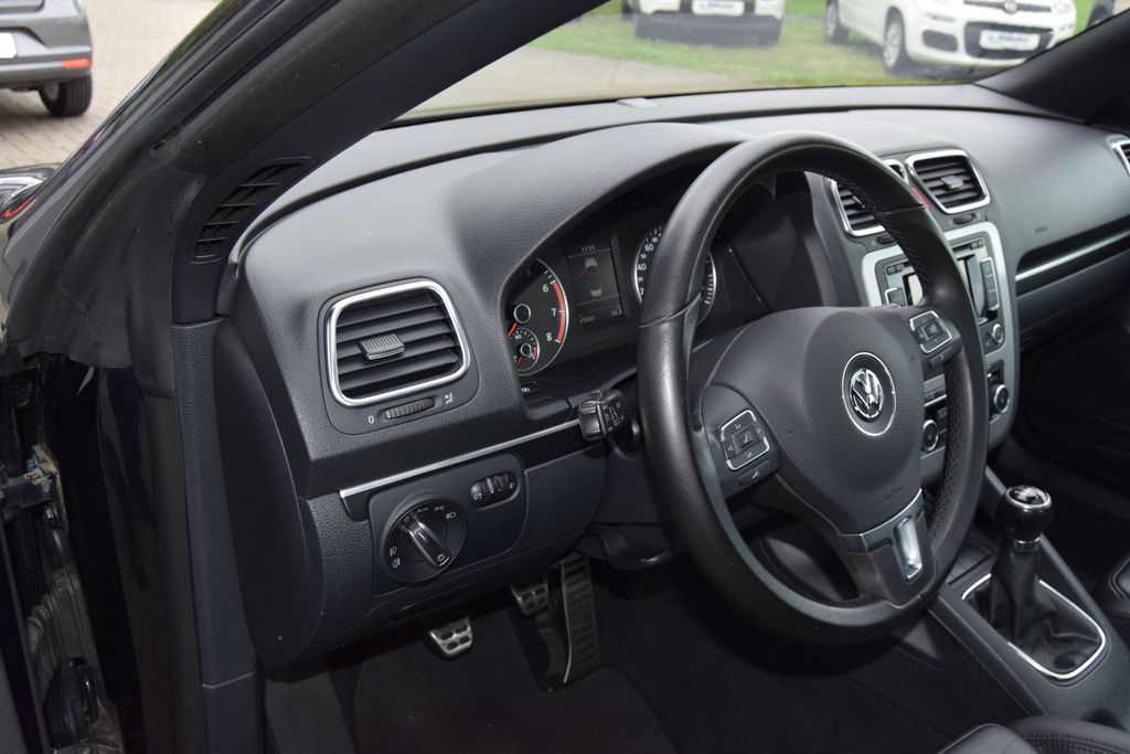 Volkswagen Eos 1.4 TSI Exclusive,Navi,Leder,Sitzh,Parks,,,,, Schaltgetriebe, aus dem Bestand von Hölscher Automobile Nordkirchen-Capelle — Ansicht 11