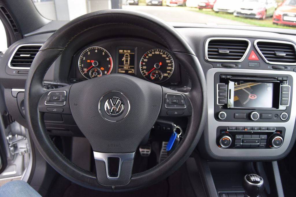Volkswagen Eos 1.4 TSI Sport & Style ,Navi,Leder,Sith,Parks, Schaltgetriebe, aus dem Bestand von Hölscher Automobile Nordkirchen-Capelle — Ansicht 13