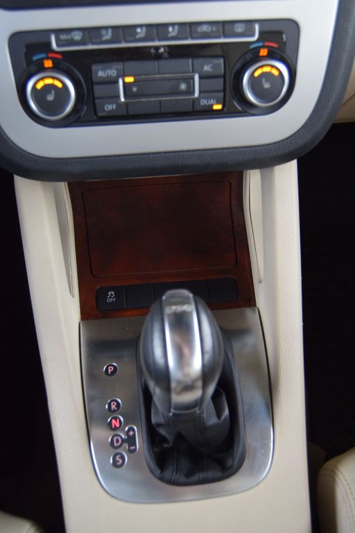 Volkswagen Eos !AUTOMATIK! Exclusive,Navi,Leder,Sitzh,Parks, Automatik, aus dem Bestand von Hölscher Automobile Nordkirchen-Capelle — Ansicht 11